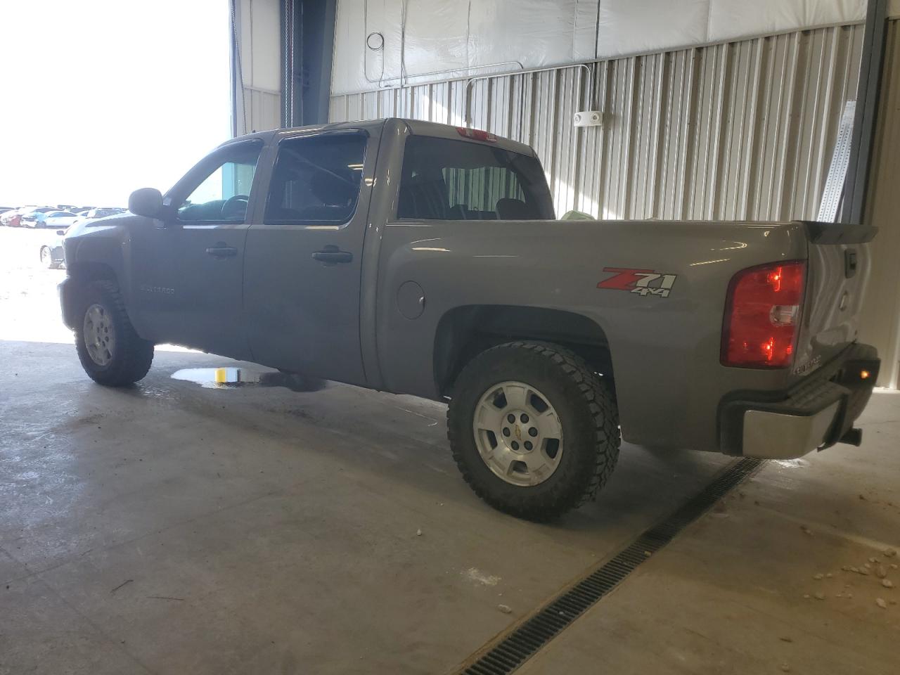 2013 Chevrolet Silverado - Image 2