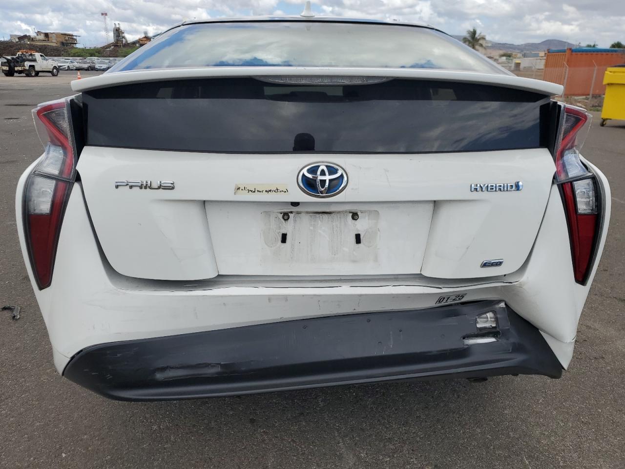 JTDKARFU8G3506897 2016 Toyota Prius