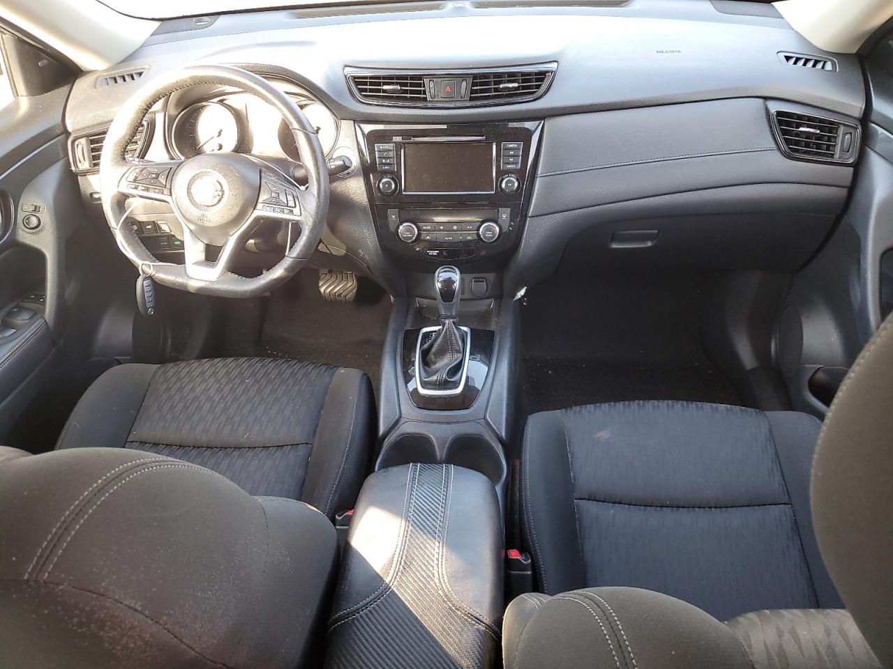 2020 Nissan Rogue - Image 8