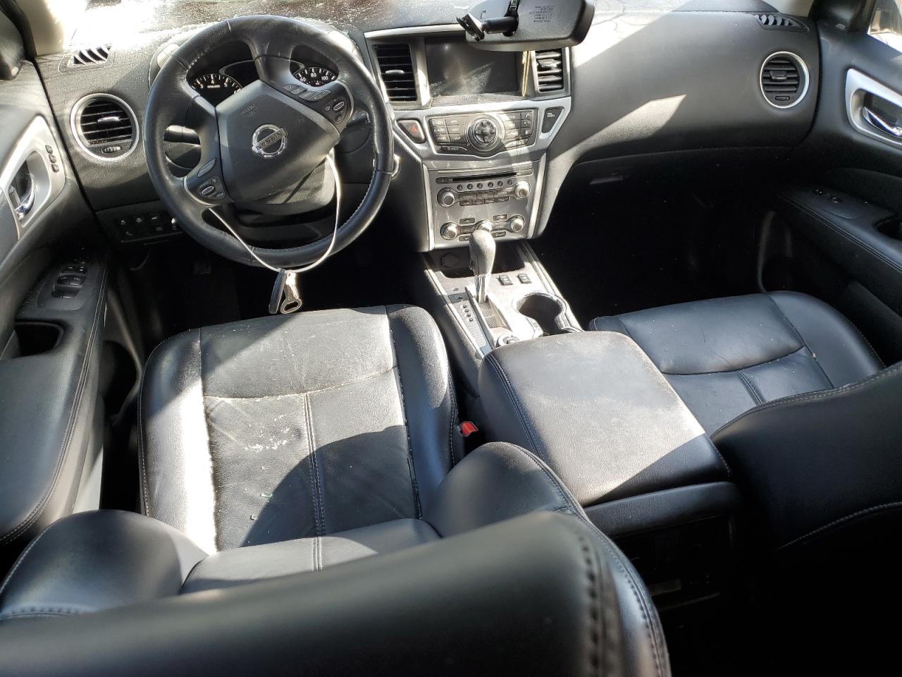 2018 Nissan Pathfinder - Image 8