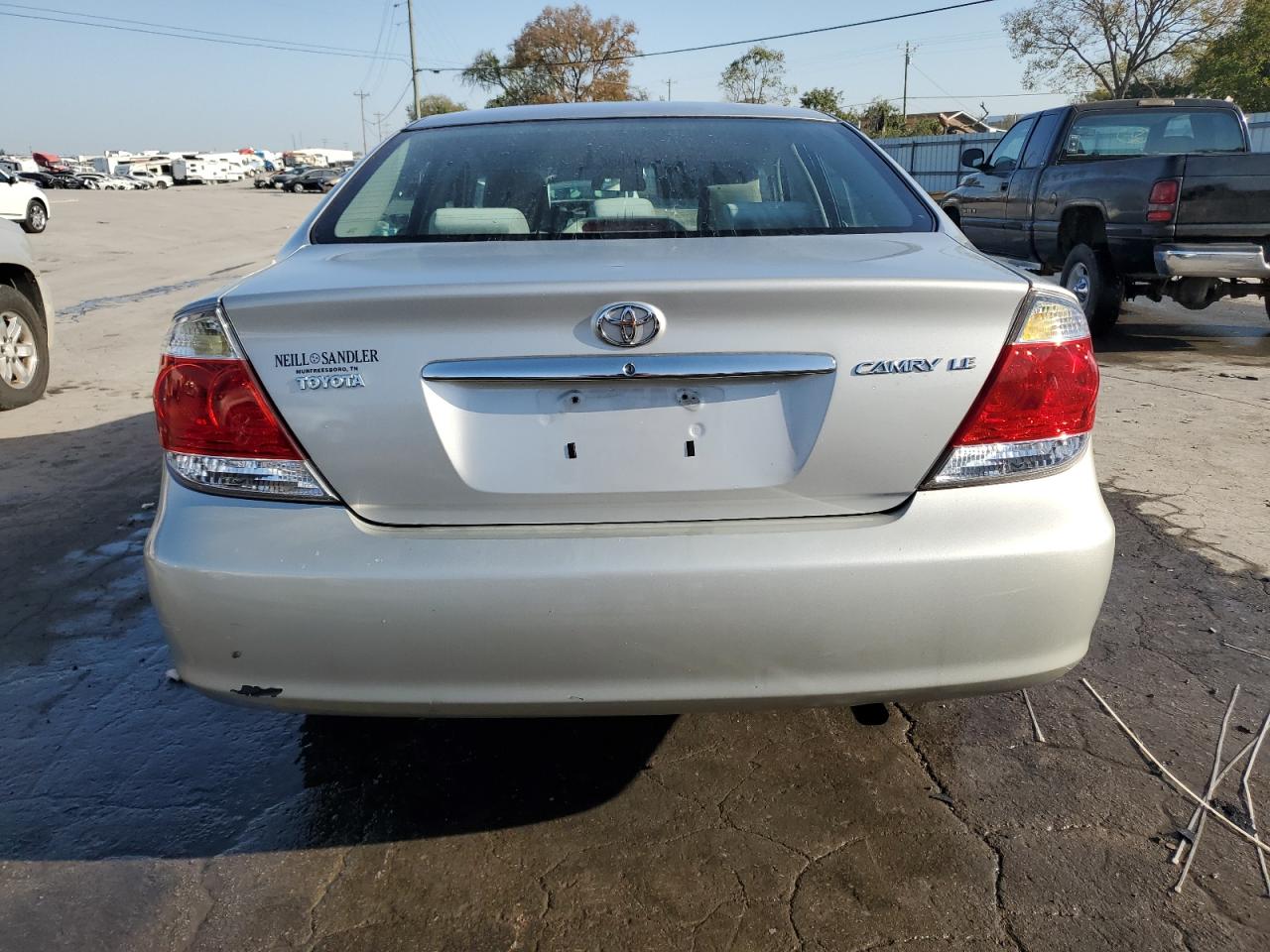 2005 Toyota Camry Le VIN: 4T1BE32K85U413290 Lot: 73796934