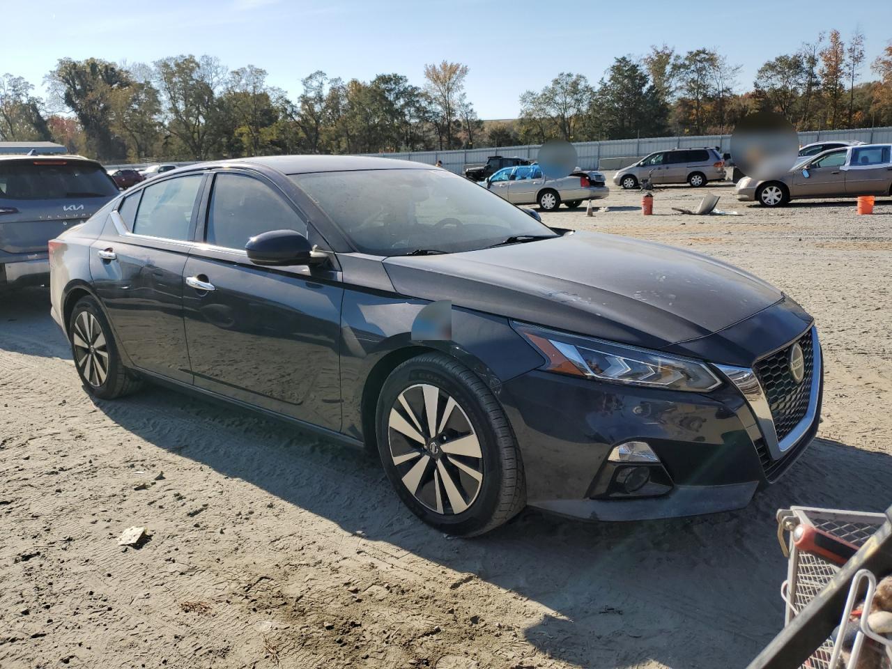 2019 Nissan Altima - Image 4