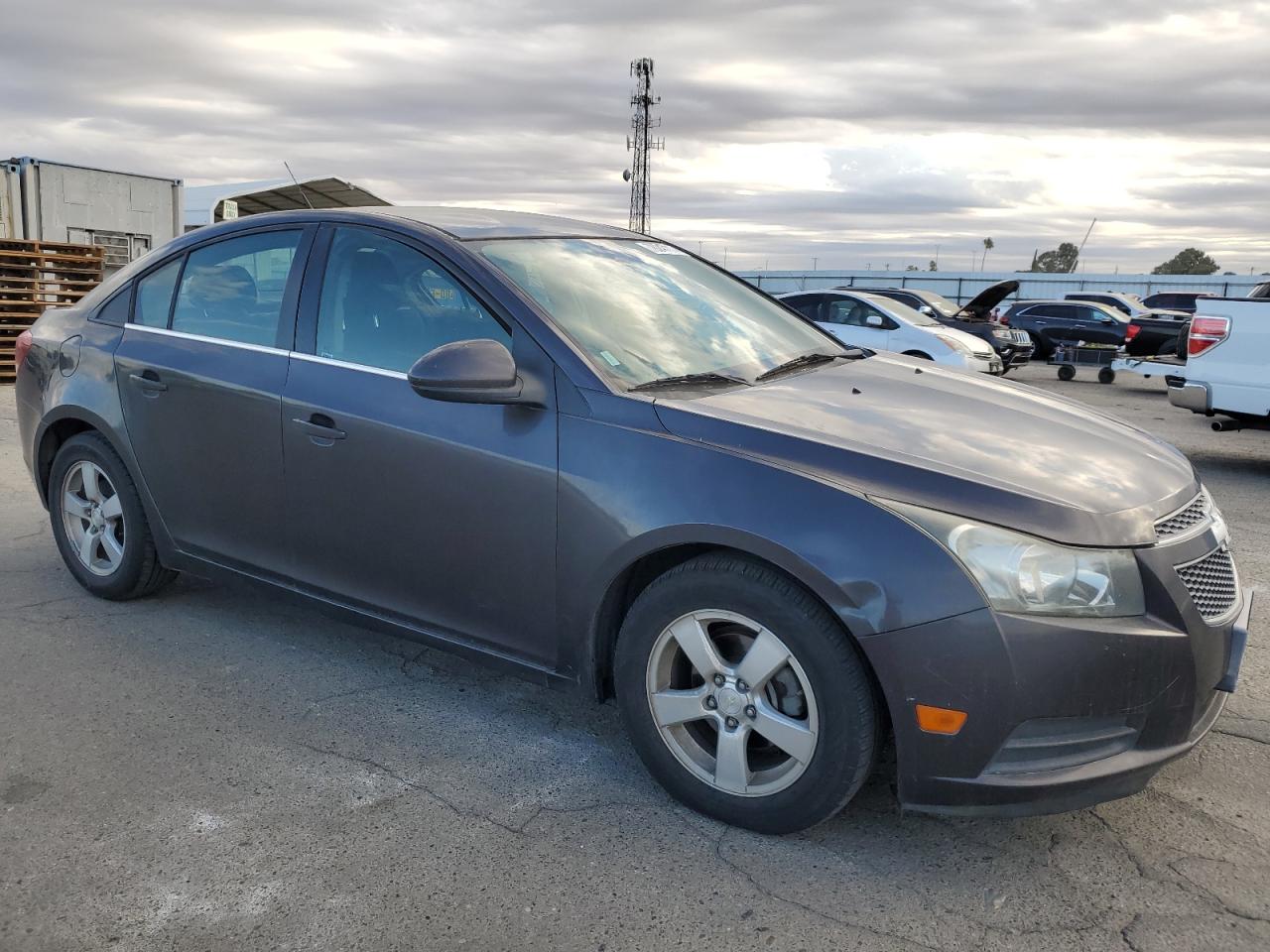 2014 Chevrolet Cruze - Image 4