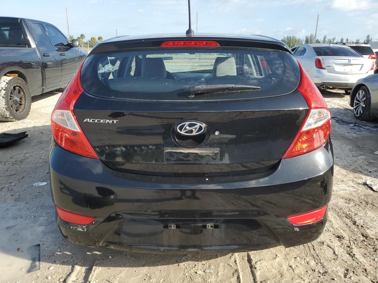 2013 Hyundai Accent Gls VIN: KMHCT5AE3DU094090 Lot: 75044214