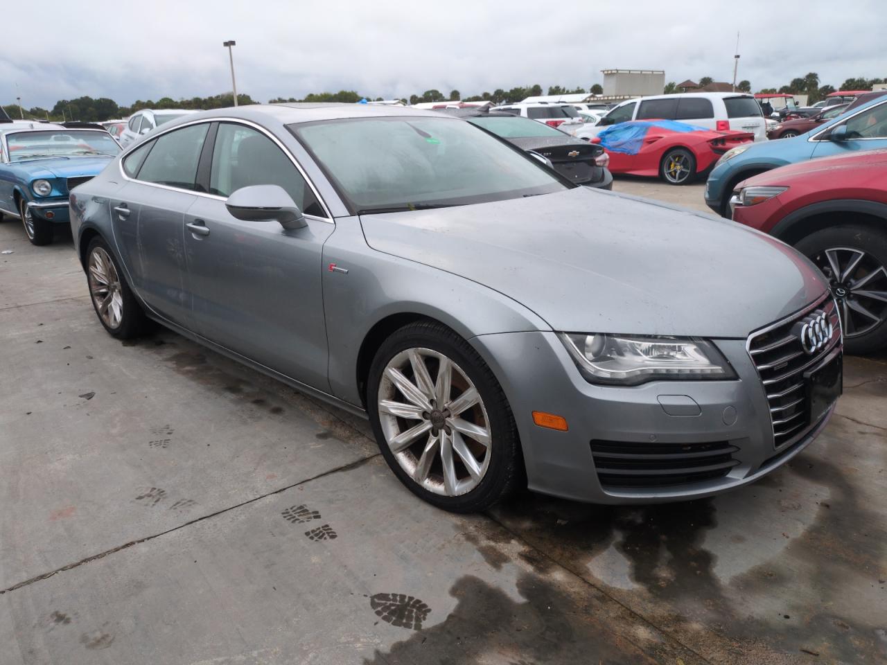 WAUYGAFC7CN130898 2012 Audi A7 Premium Plus