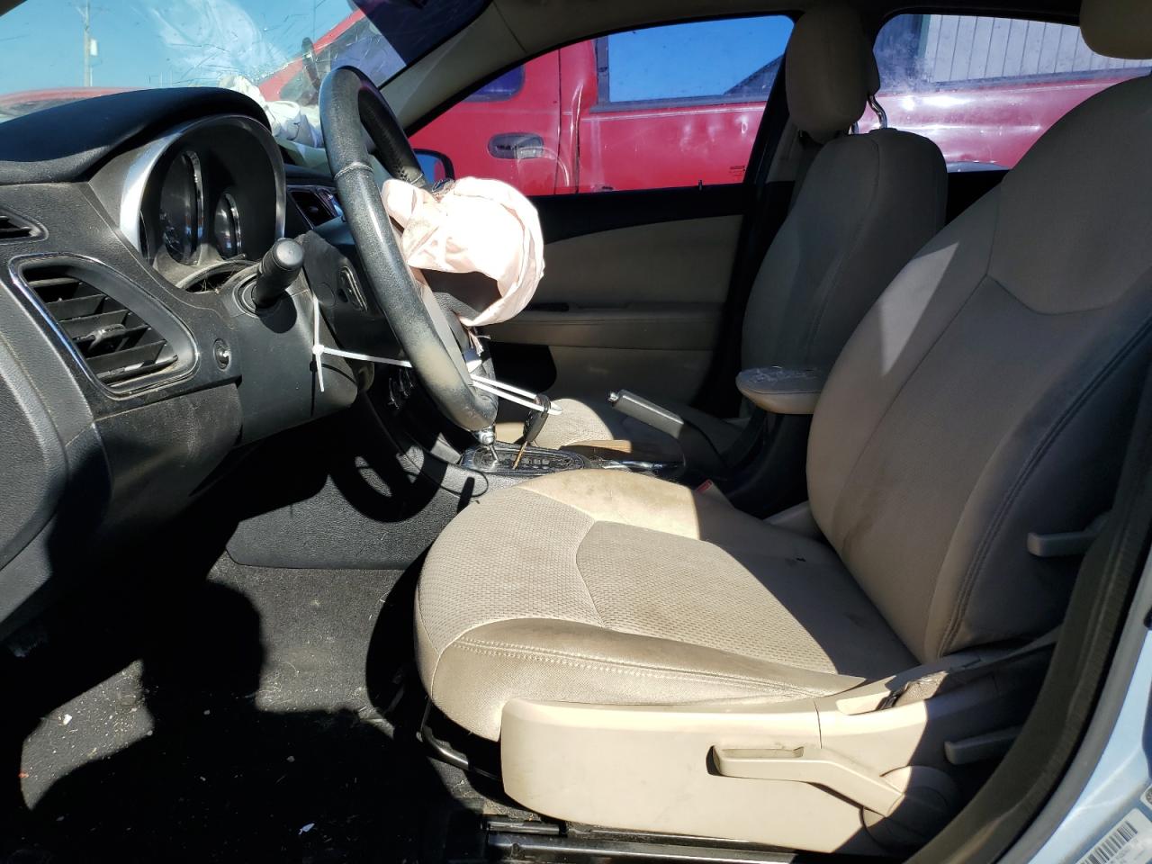 2012 Chrysler 200 - Image 7