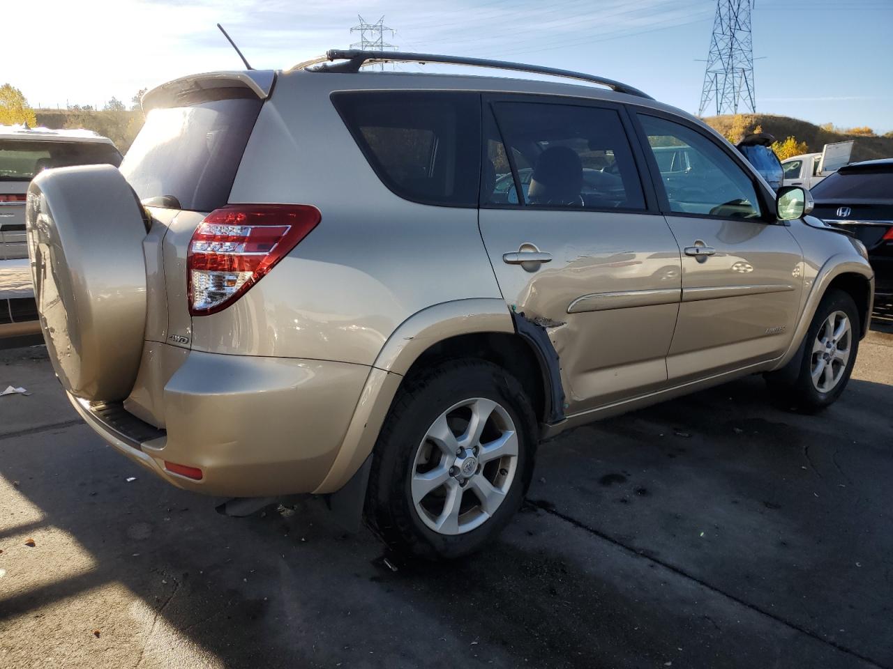 2010 Toyota RAV 4 - Image 3