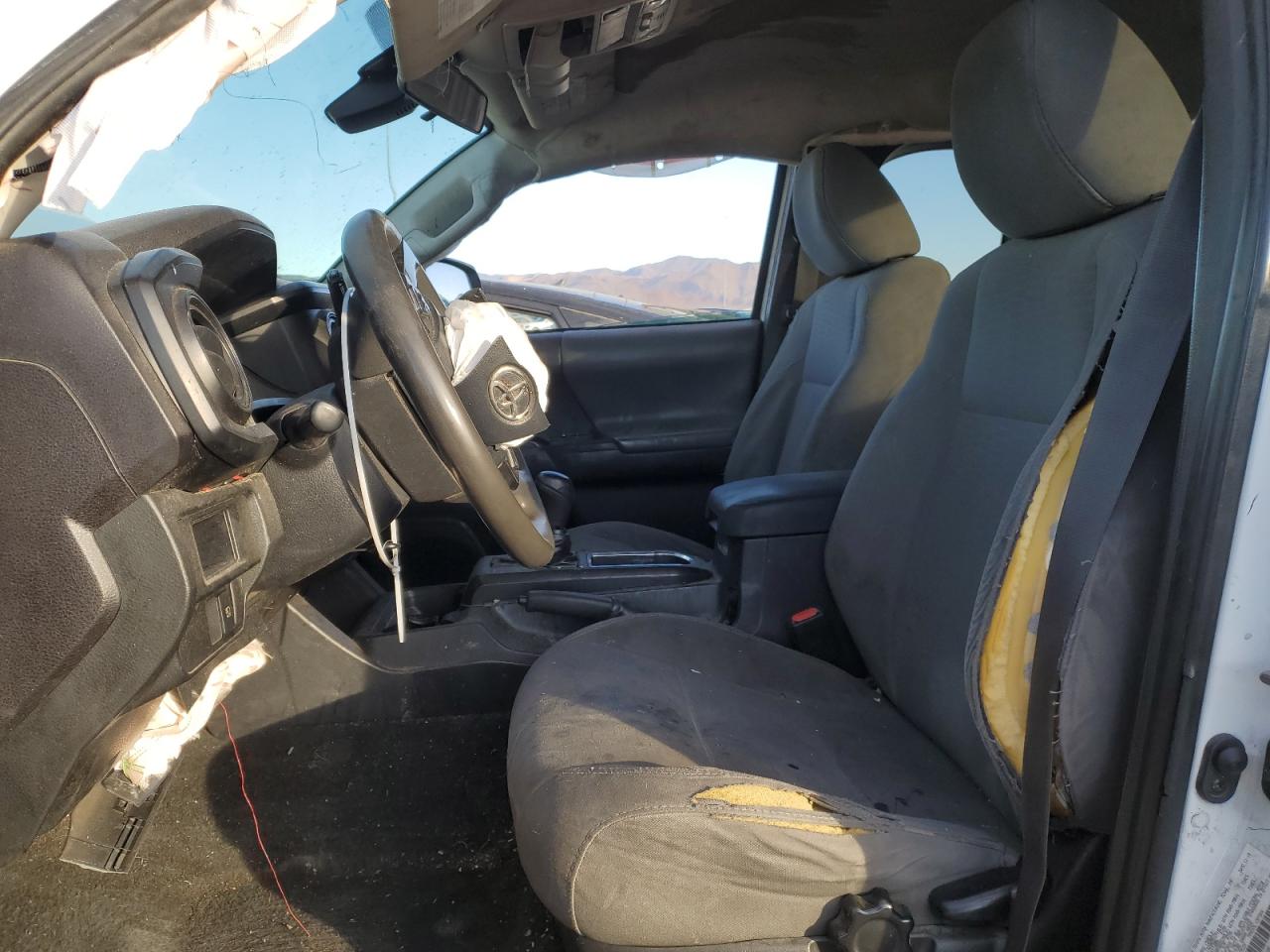 2019 Toyota Tacoma - Image 7