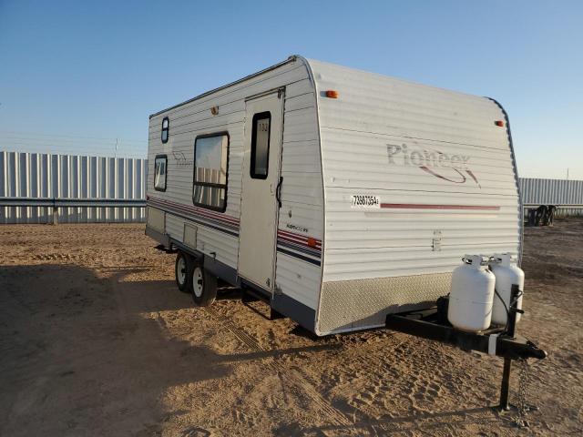 2004 Fleetwood Pioneer