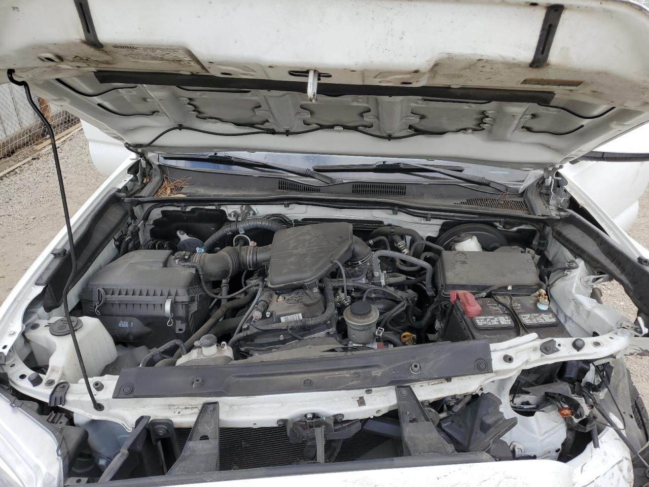 2019 Toyota Tacoma - Image 11