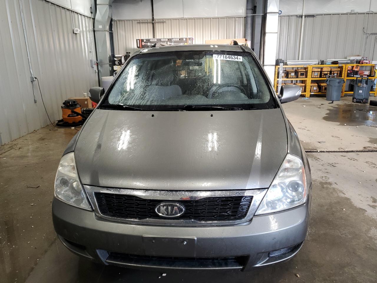 2012 Kia Sedona - Image 5