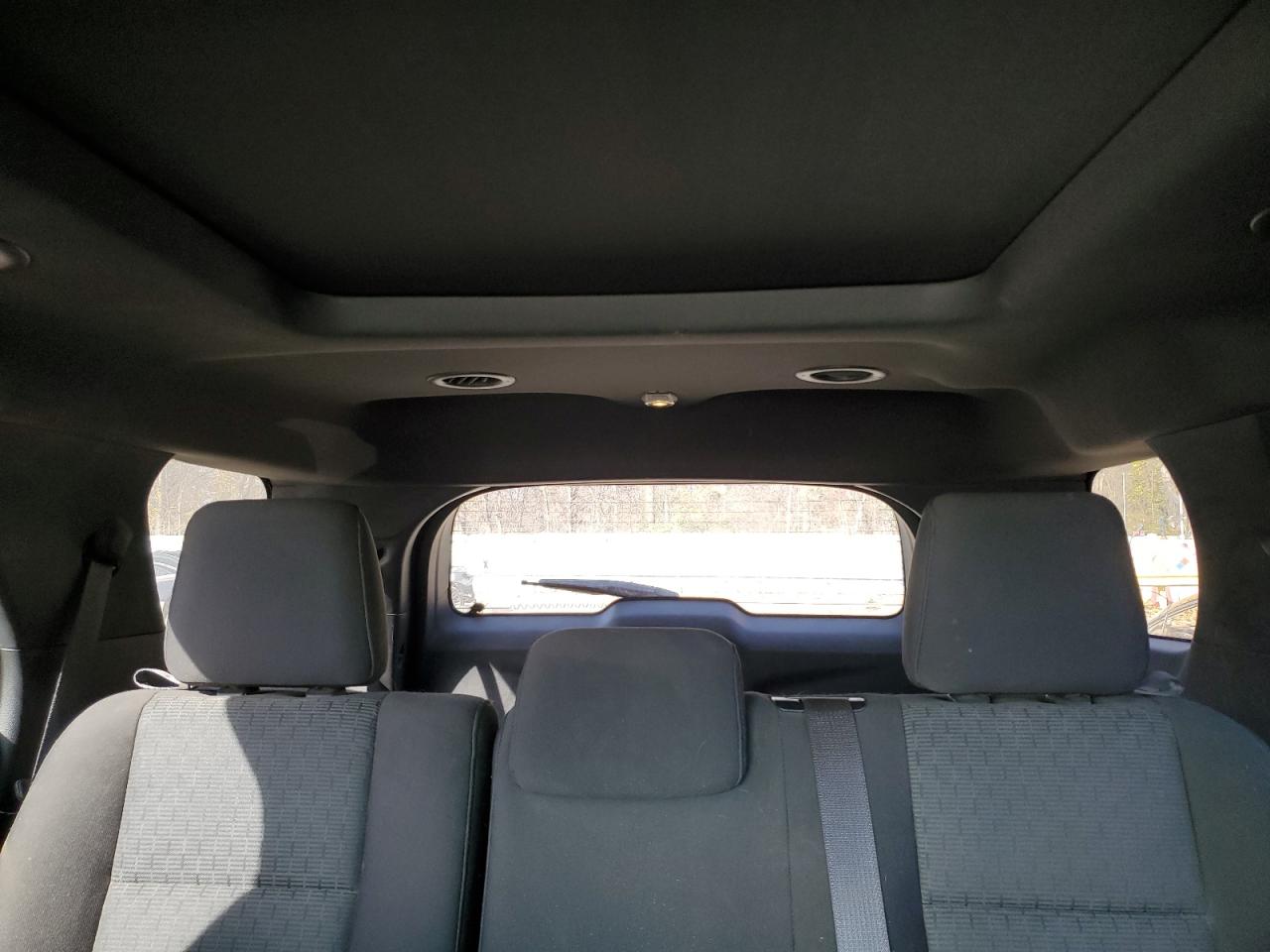 2011 Ford Explorer - Image 10