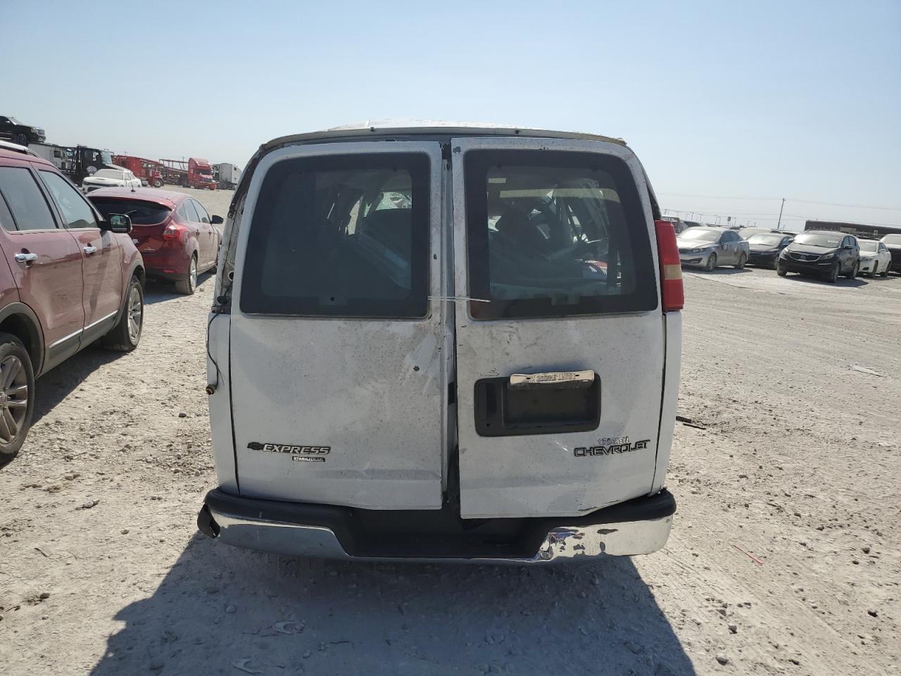 2006 Chevrolet Express G3500 VIN: 1GAHG35U961122055 Lot: 94669135