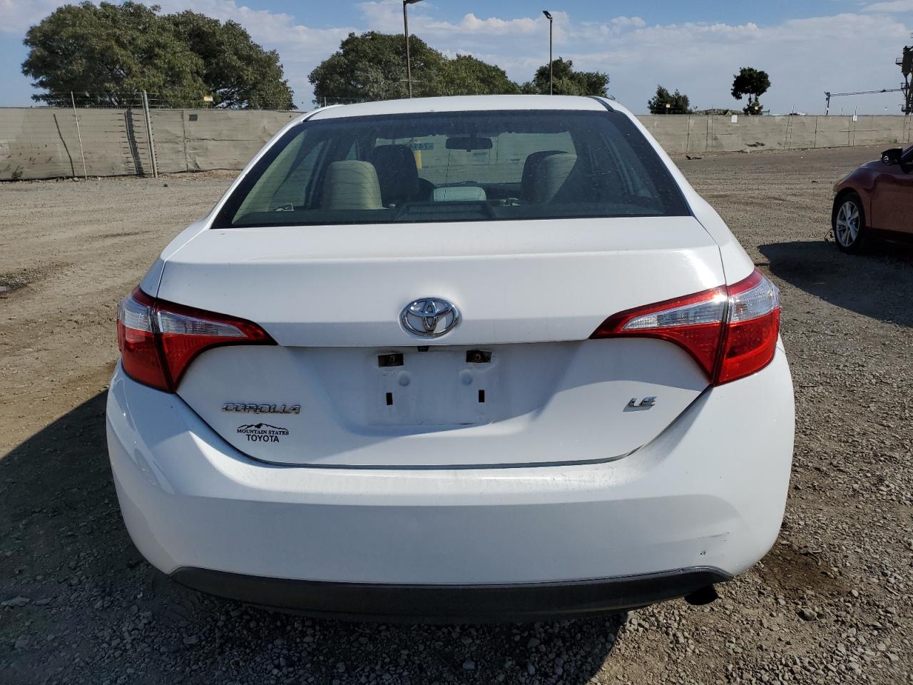 2015 Toyota Corolla L VIN: 5YFBURHE3FP337309 Lot: 74147034