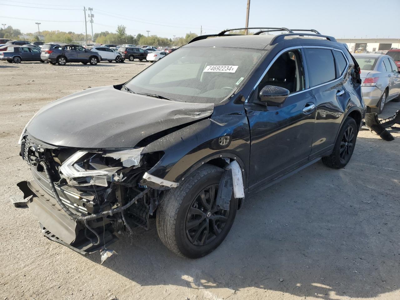2018 Nissan Rogue - Image 1