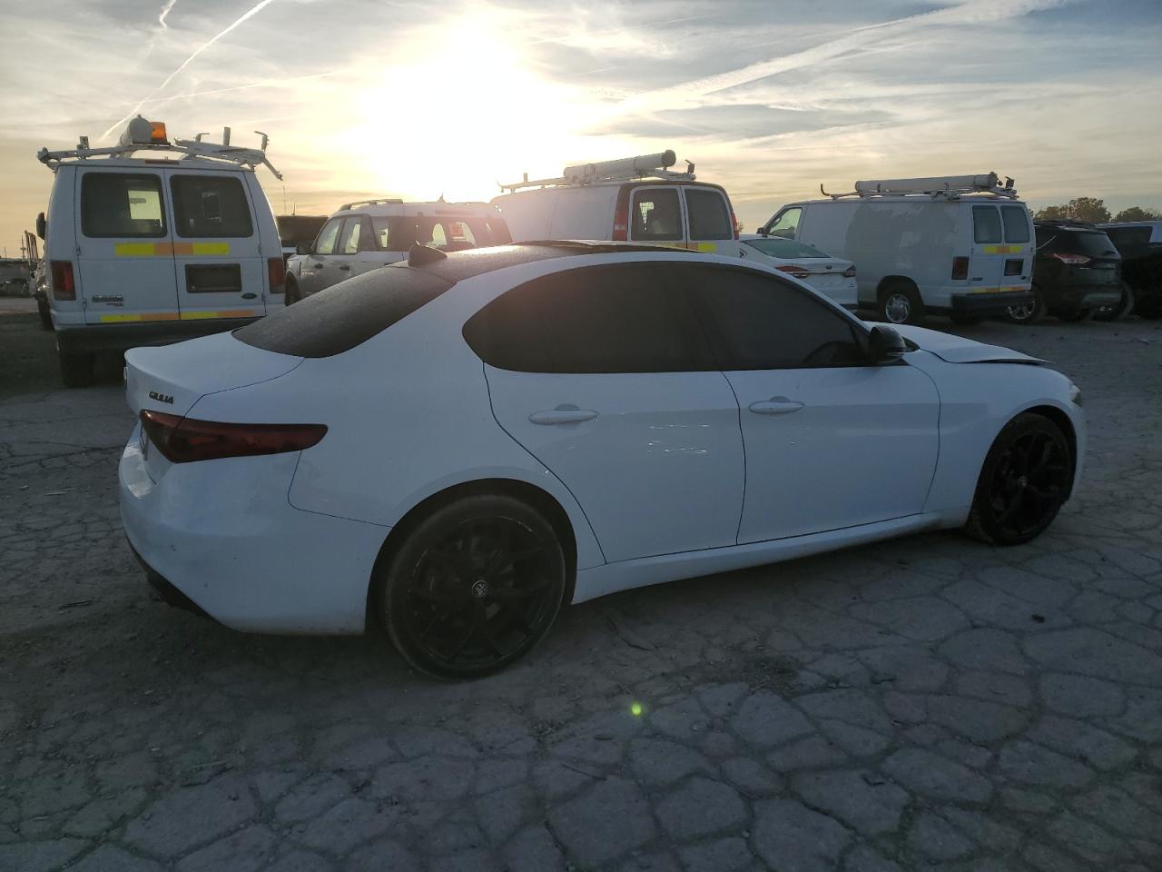 2021 Alfa Romeo Giulia - Image 3