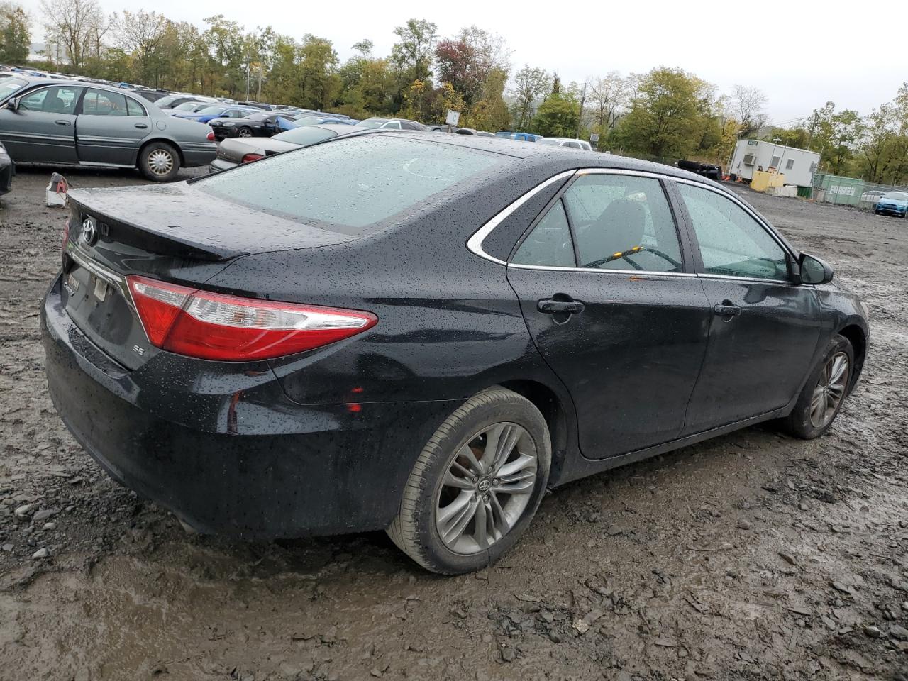 2017 Toyota Camry - Image 3