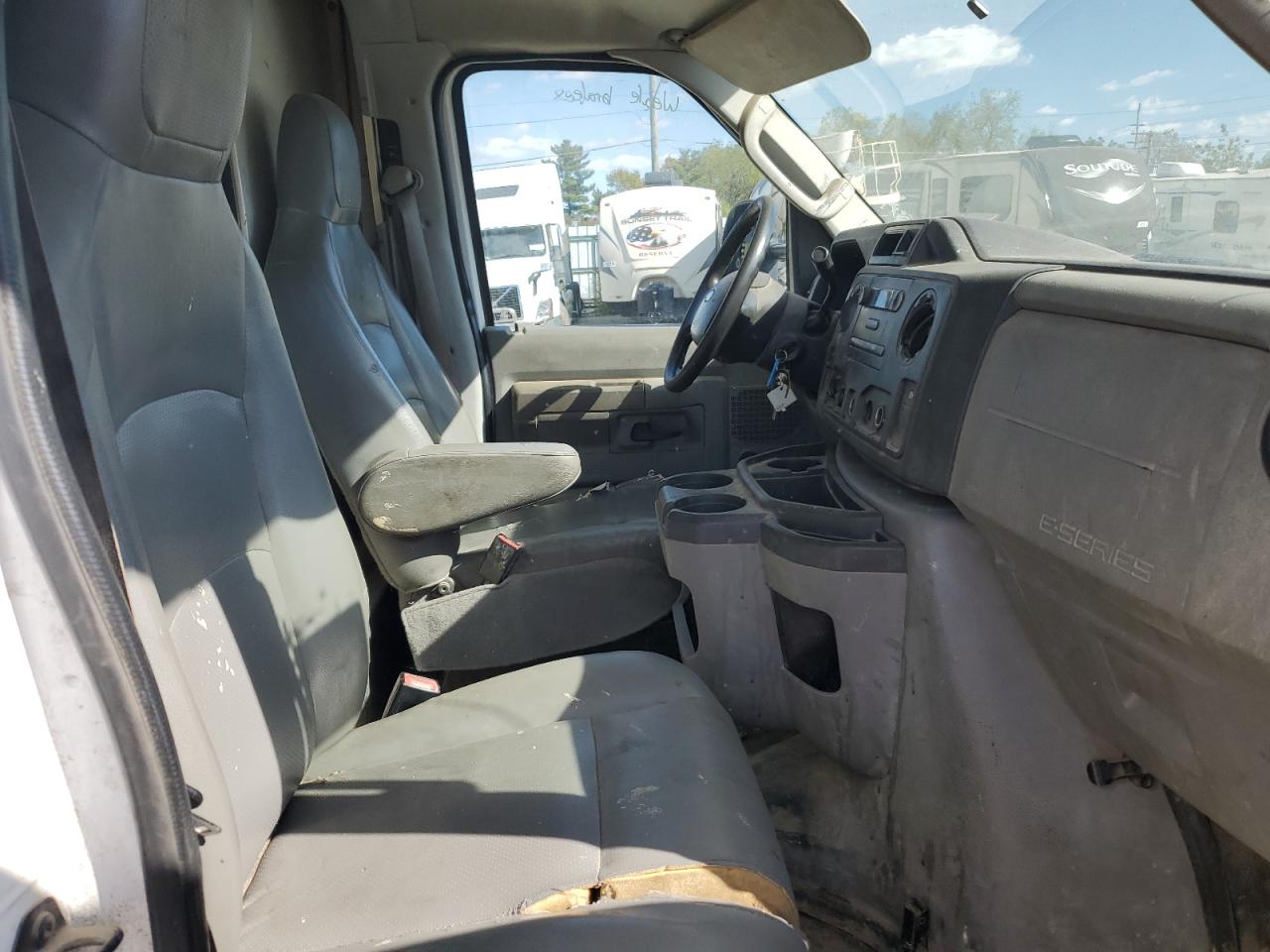 2014 Ford Econoline E450 Super Duty Cutaway Van VIN: 1FDXE4FS9EDA08982 Lot: 73660944