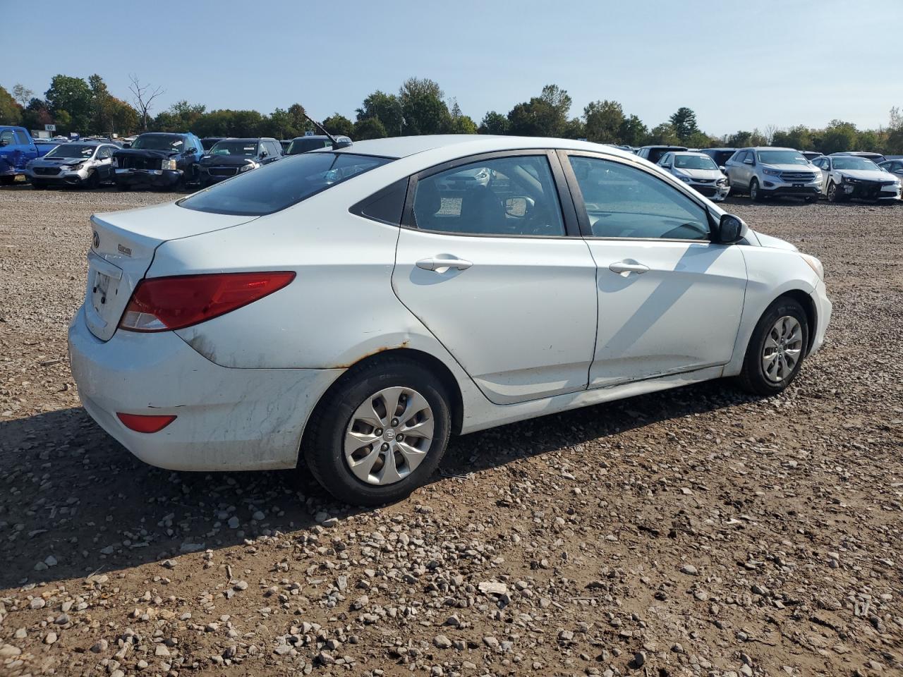 2015 Hyundai Accent Gls VIN: KMHCT4AE2FU887555 Lot: 74139894