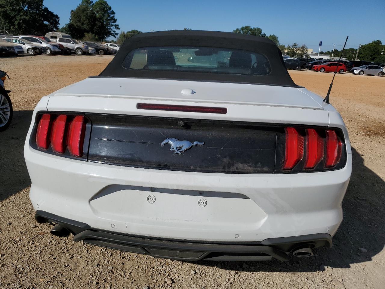 2022 Ford Mustang VIN: 1FATP8UH0N5105404 Lot: 75025334