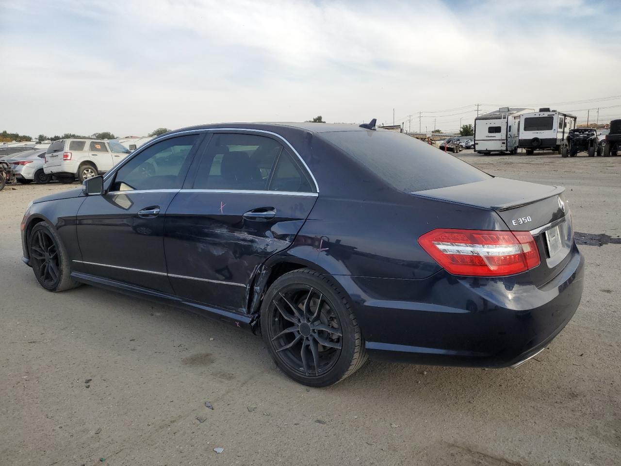 VIN WDDHF8JB7DA691551 2013 MERCEDES-BENZ E-CLASS no.2