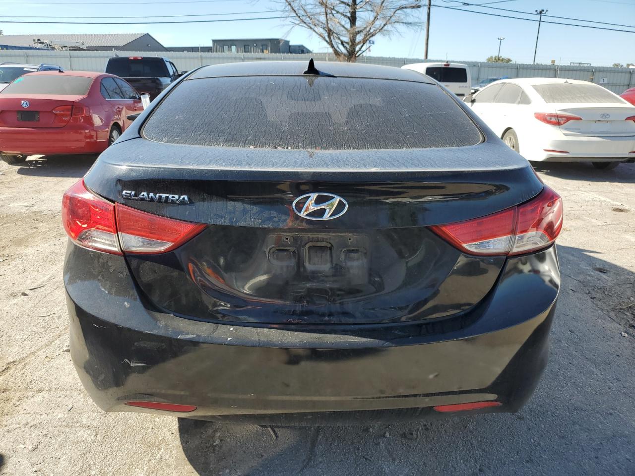 2013 Hyundai Elantra - Image 6