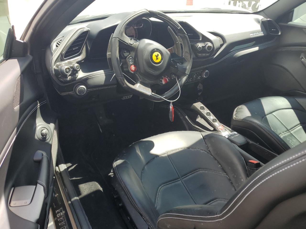 ZFF79ALAXG0216223 2016 Ferrari 488 Gtb