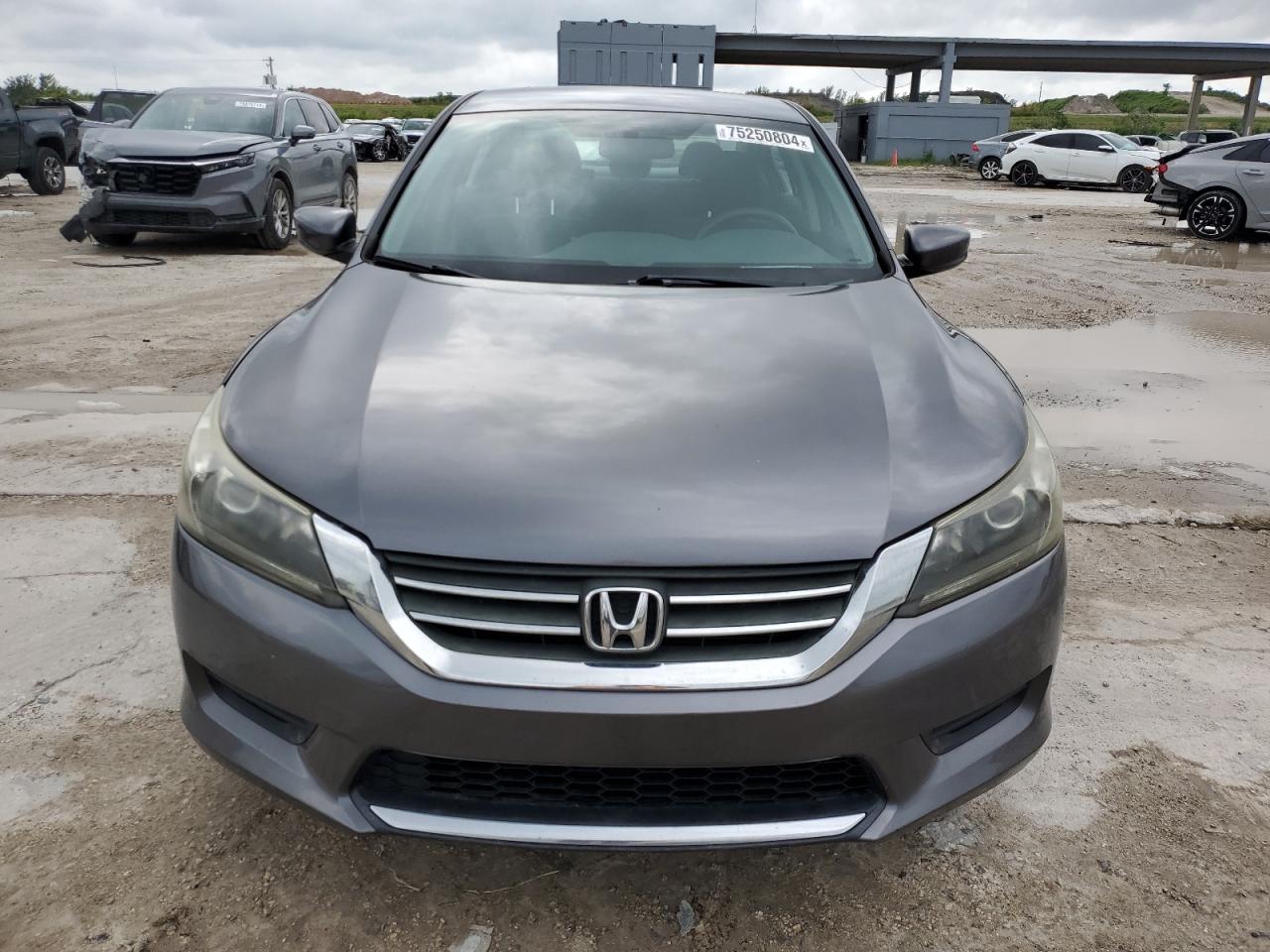 2013 Honda Accord - Image 5