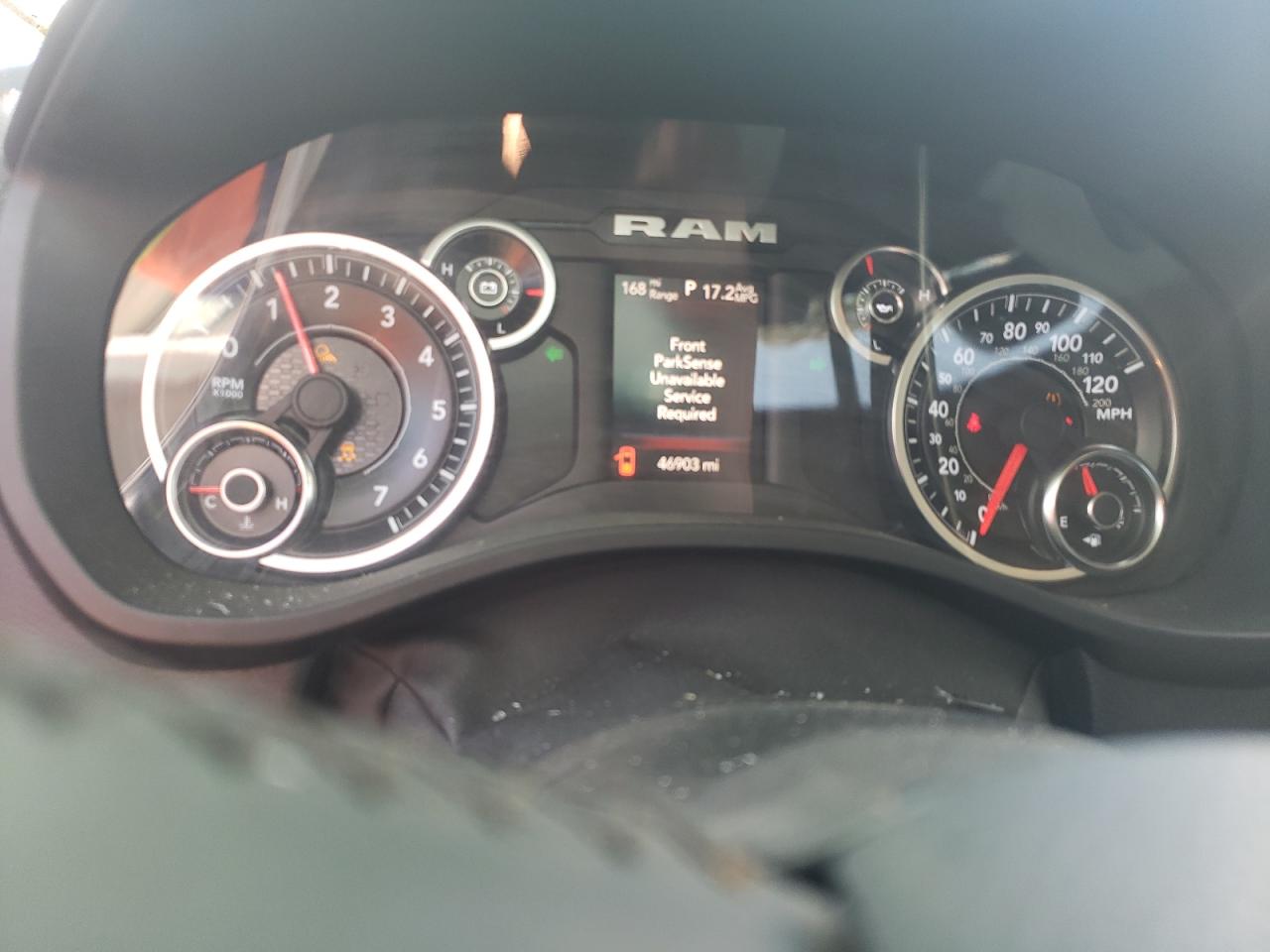 2019 RAM 1500 - Image 9