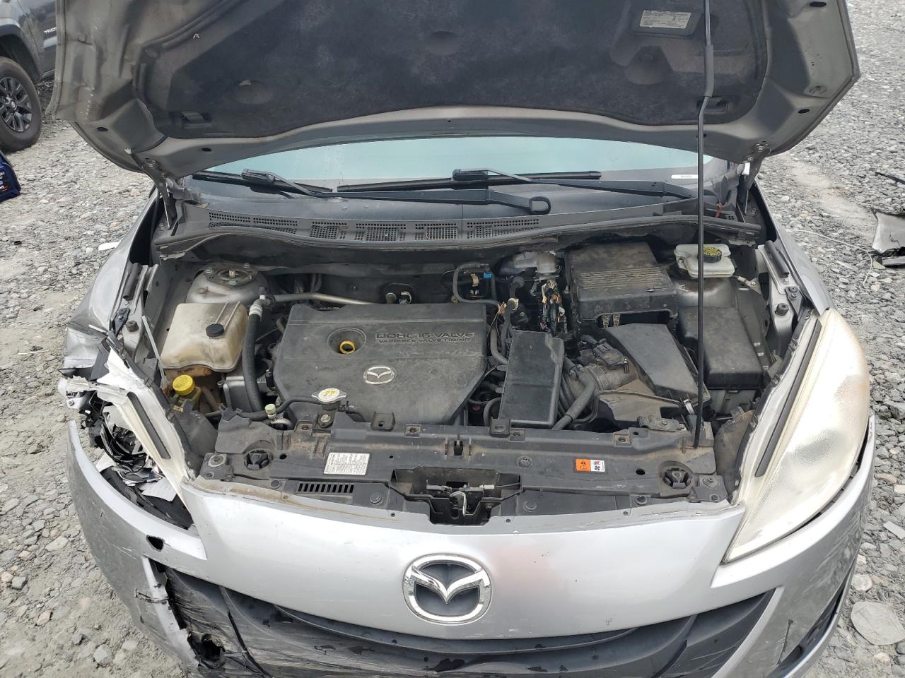 JM1CW2BL8C0136797 2012 Mazda 5