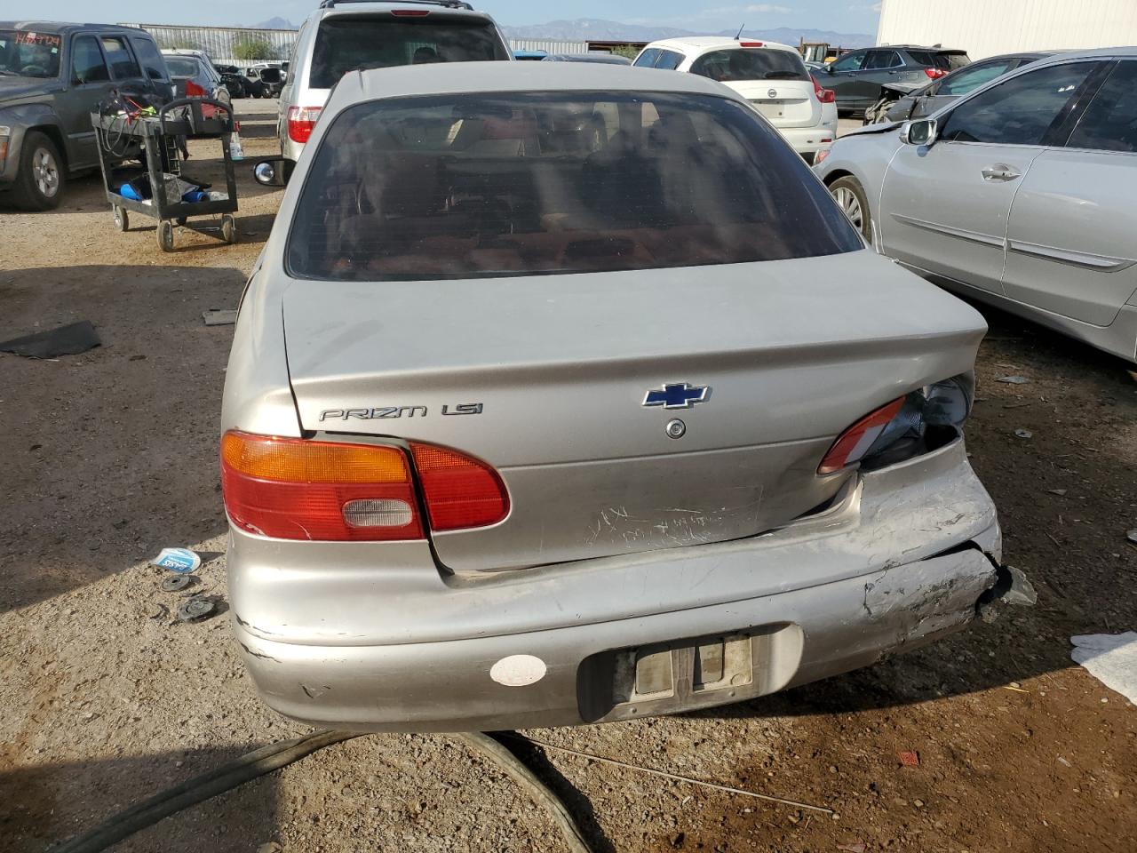 2001 Chevrolet Geo Prizm Base VIN: 1Y1SK52811Z447755 Lot: 74622324