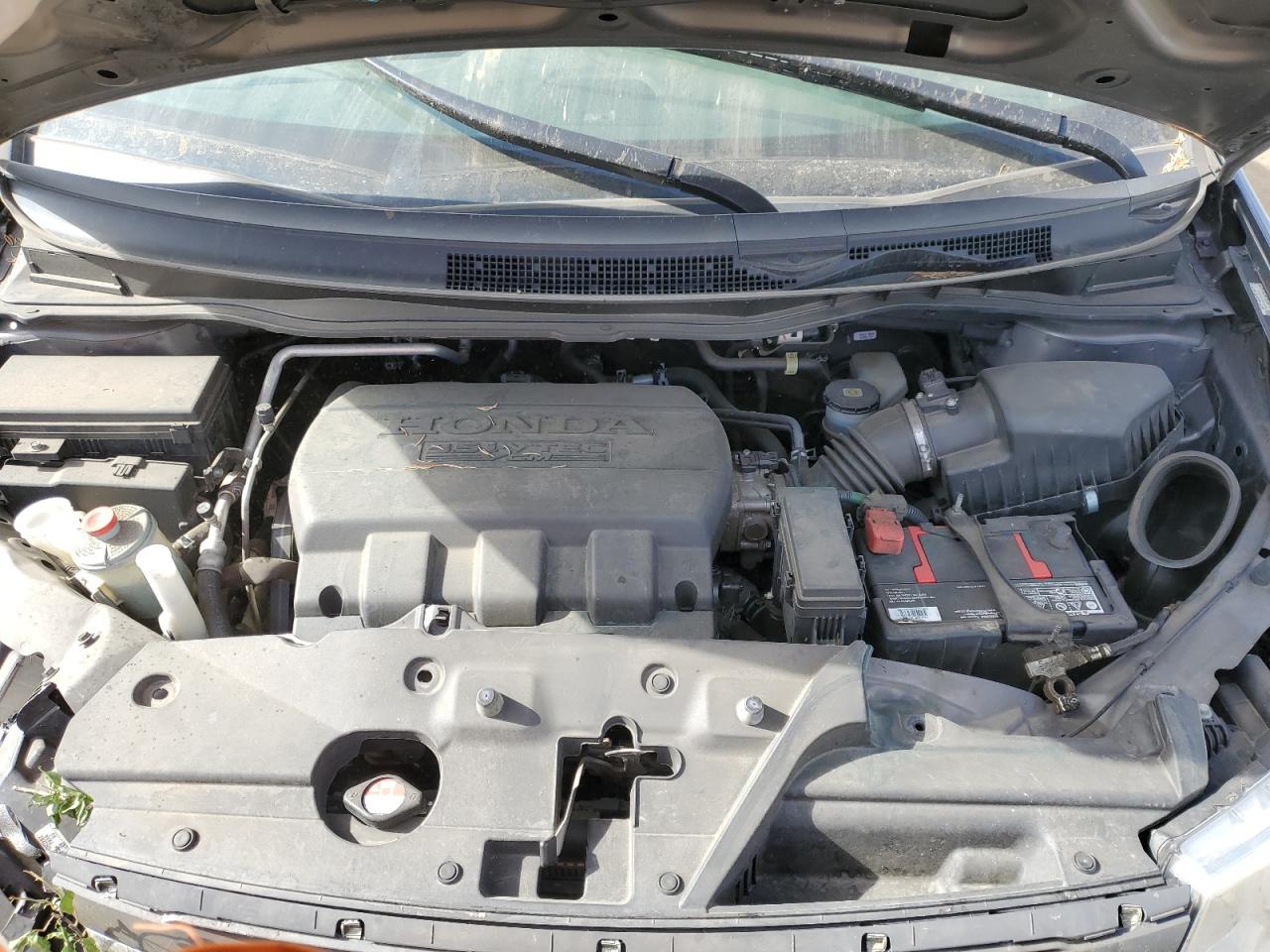2012 Honda Odyssey - Image 12