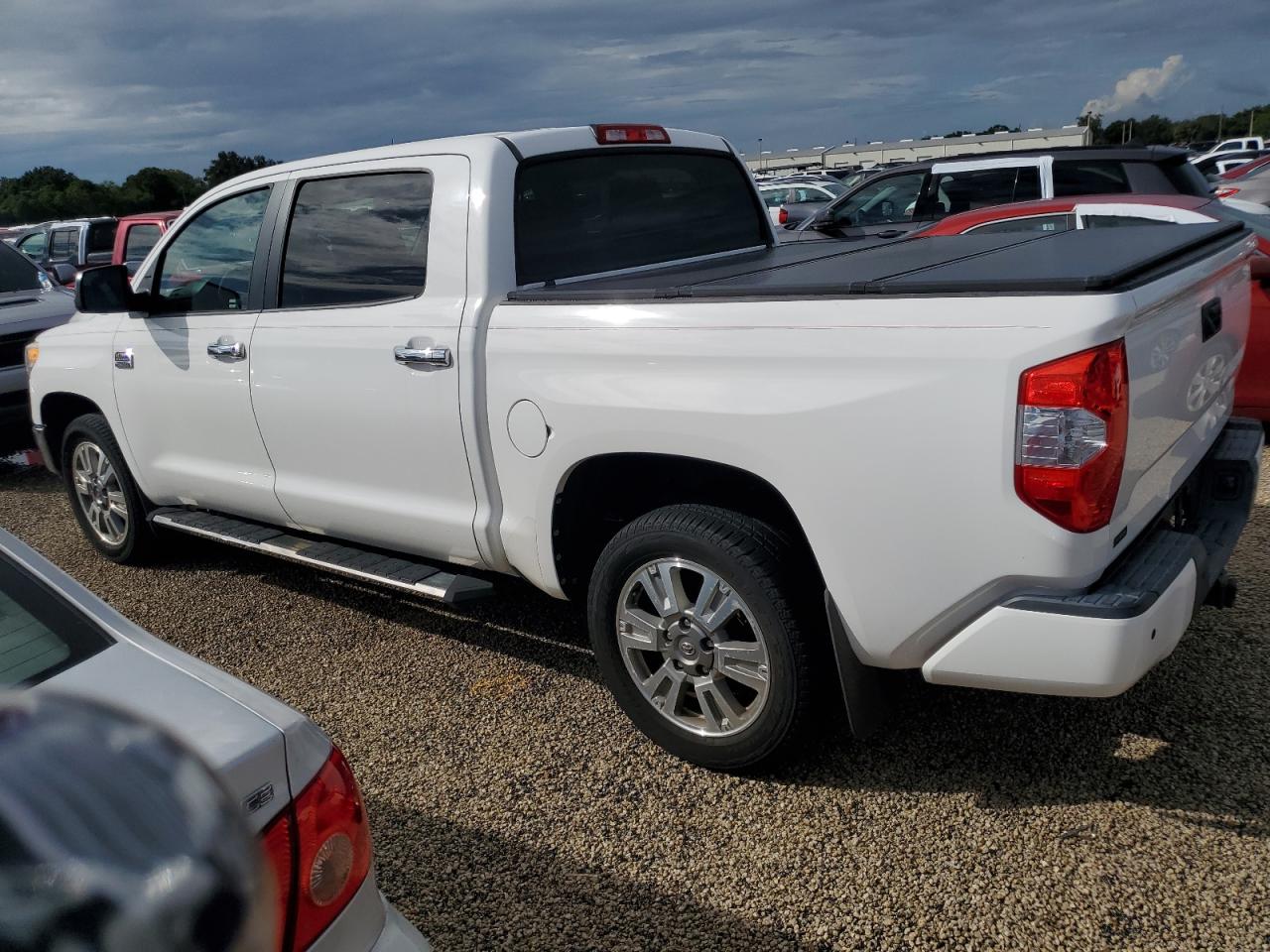 2016 Toyota Tundra - Image 2