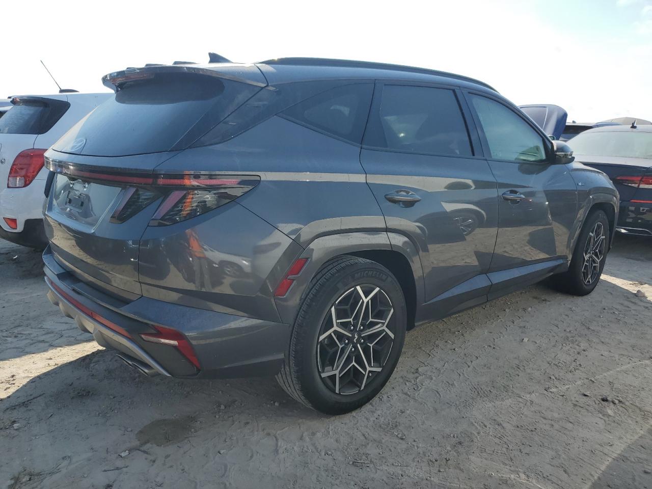 2023 Hyundai Tucson - Image 3