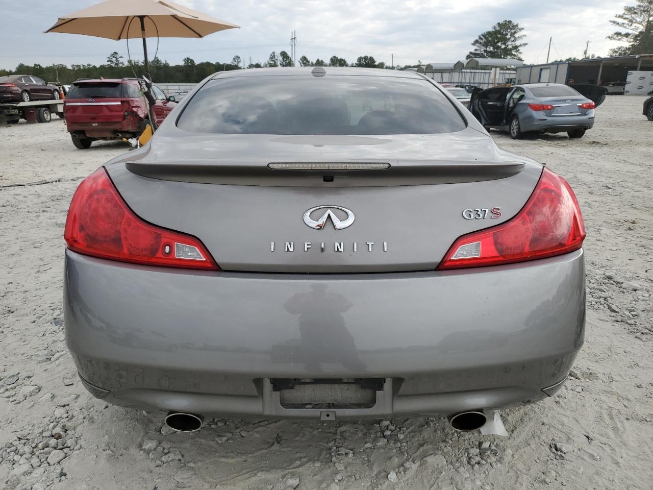 2008 Infiniti G37 Base VIN: JNKCV64EX8M103971 Lot: 75676834