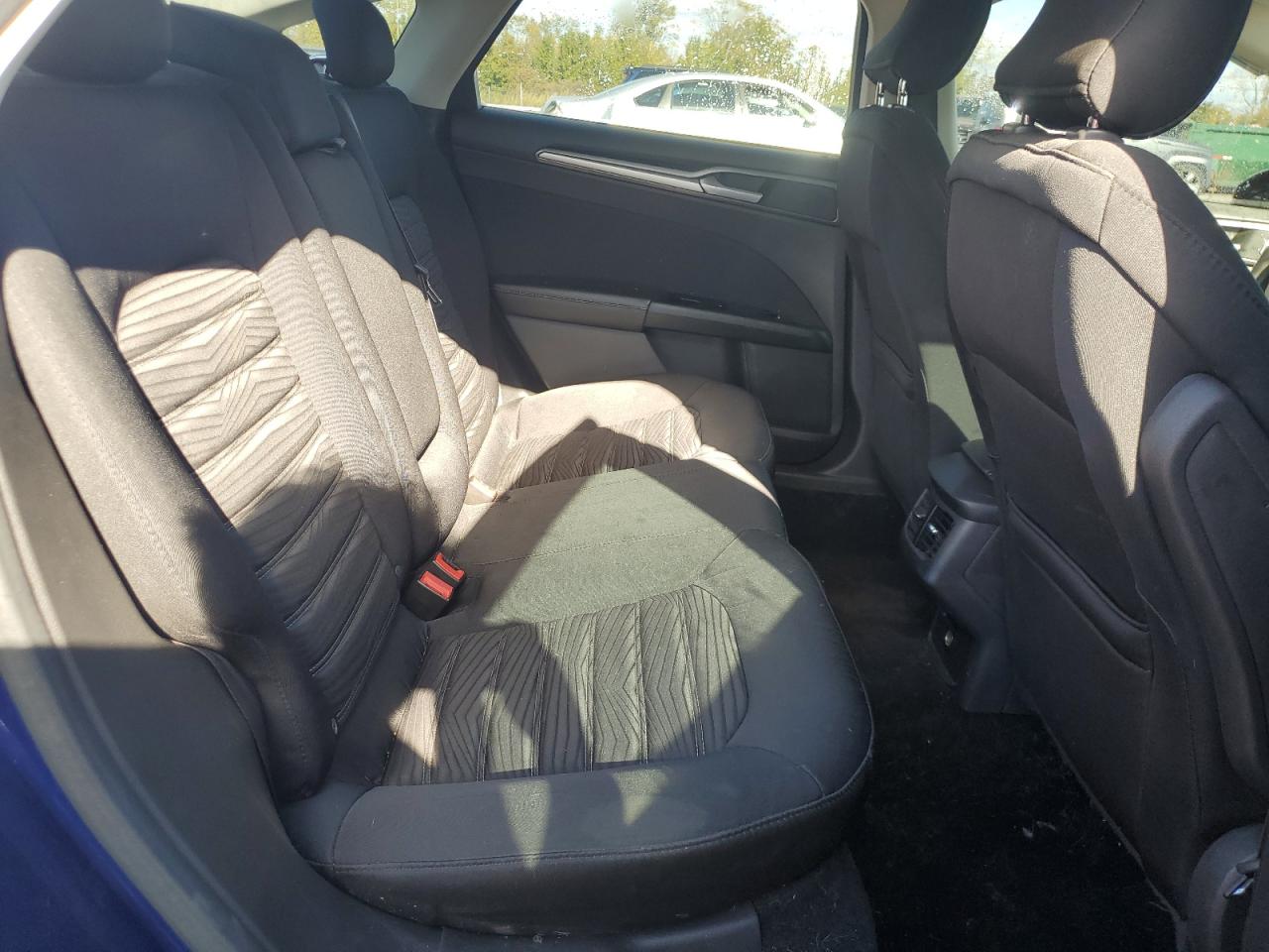 2016 Ford Fusion - Image 10