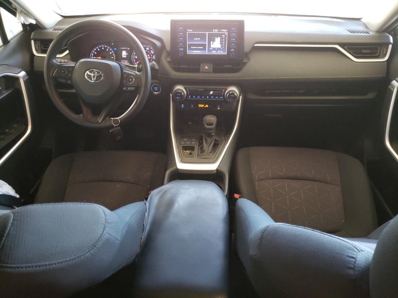 2019 Toyota RAV 4 - Image 8