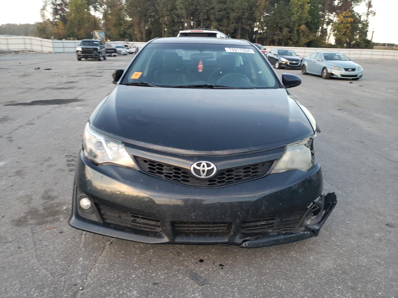 2014 Toyota Camry - Image 5