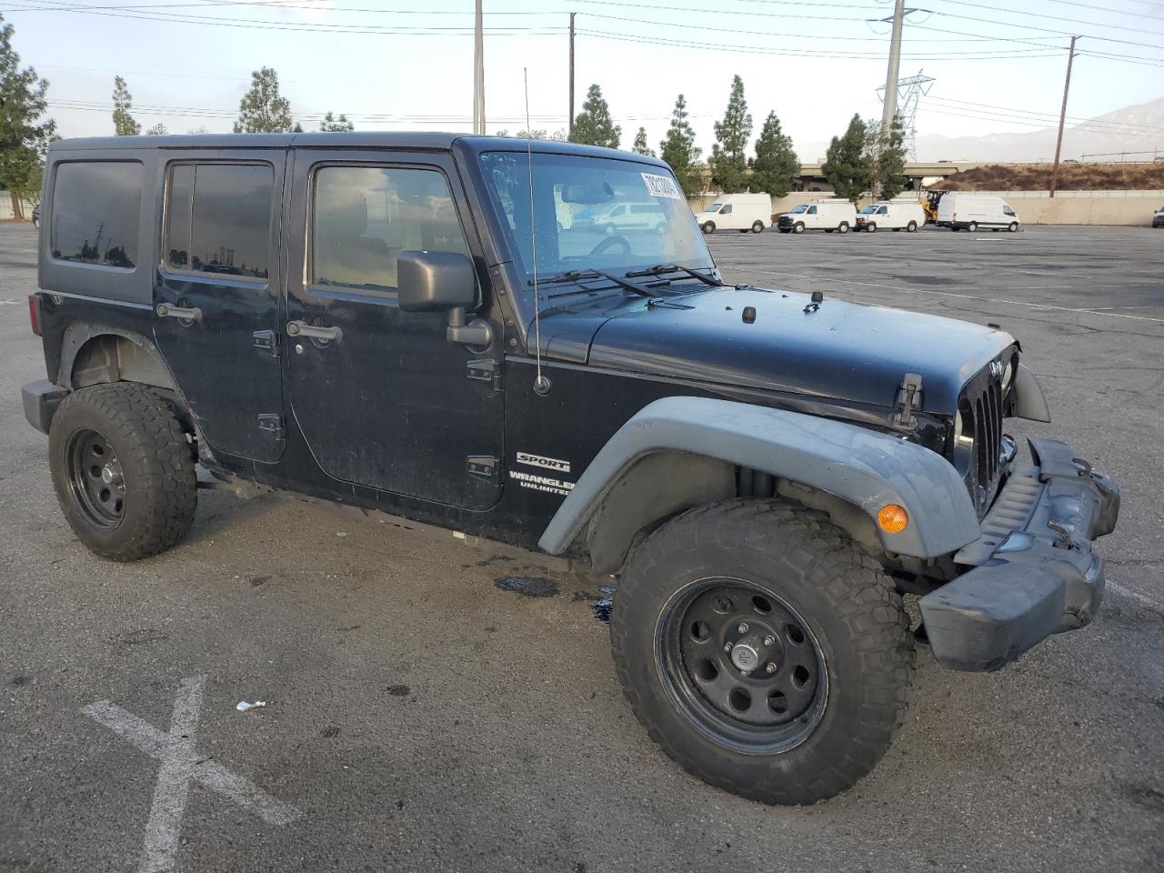 VIN 1C4HJWDG6FL505753 2015 JEEP WRANGLER no.4