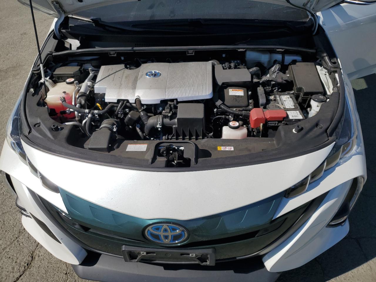 JTDKARFPXL3120096 2020 Toyota Prius Prime Le