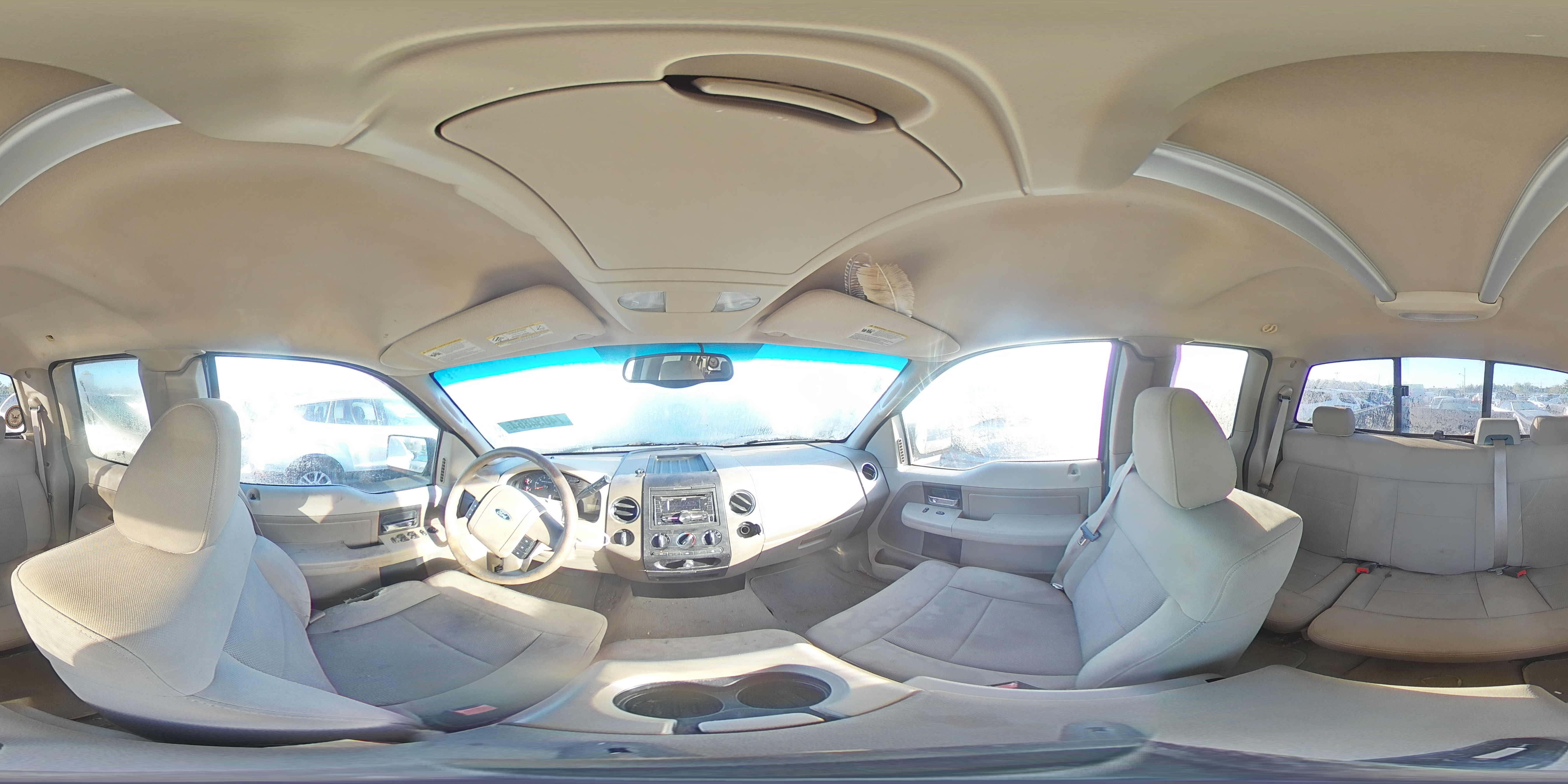2005 Ford F-150 - Image 13