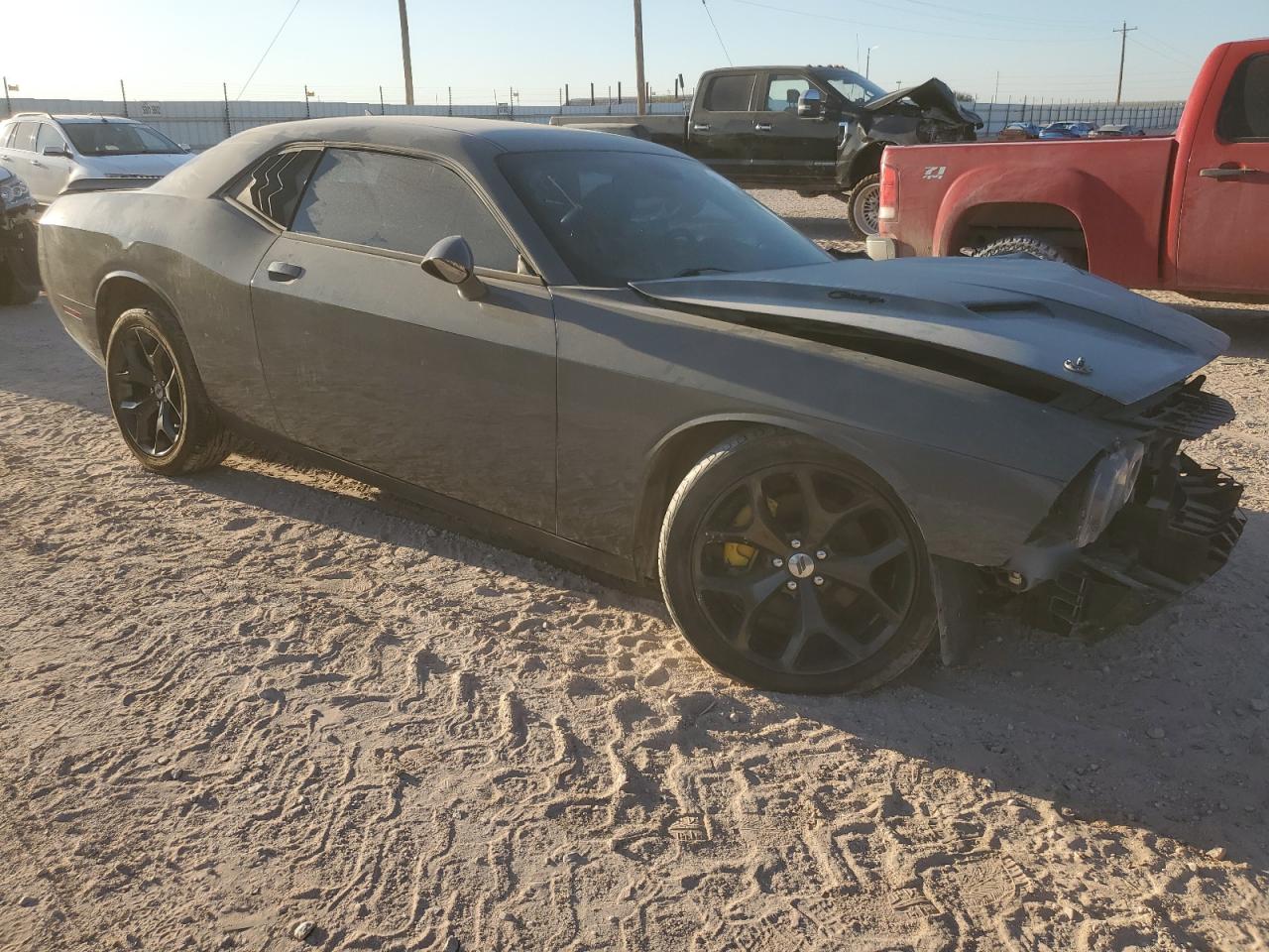 2018 Dodge Challenger - Image 4