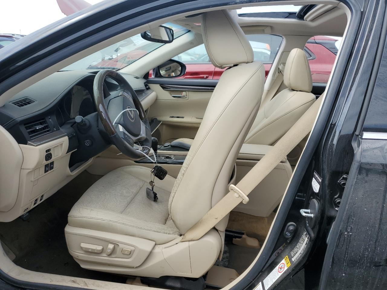 2013 Lexus ES - Image 7