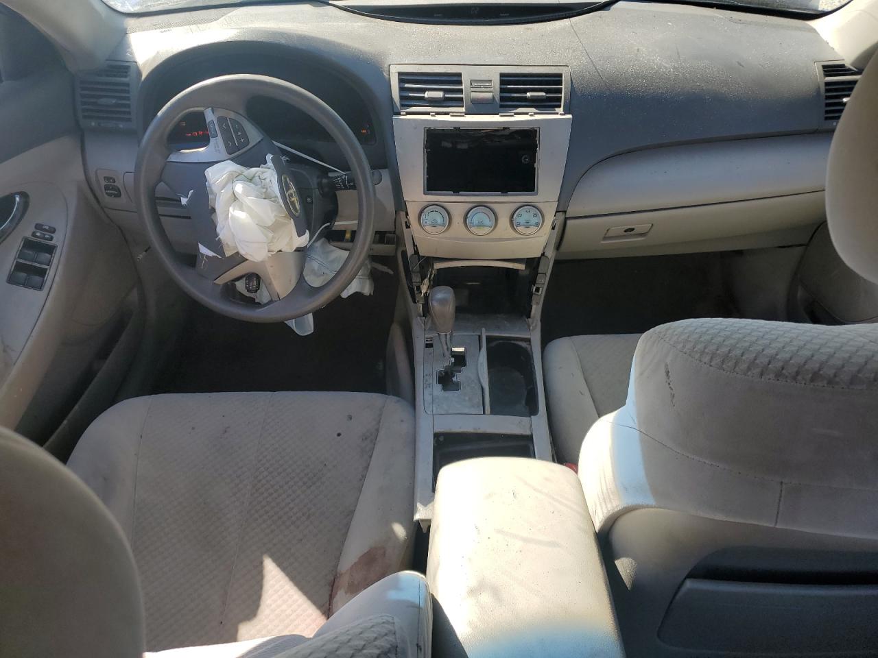2009 Toyota Camry - Image 8