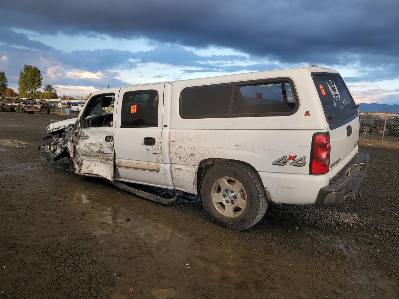 2005 Chevrolet Silverado - Image 2