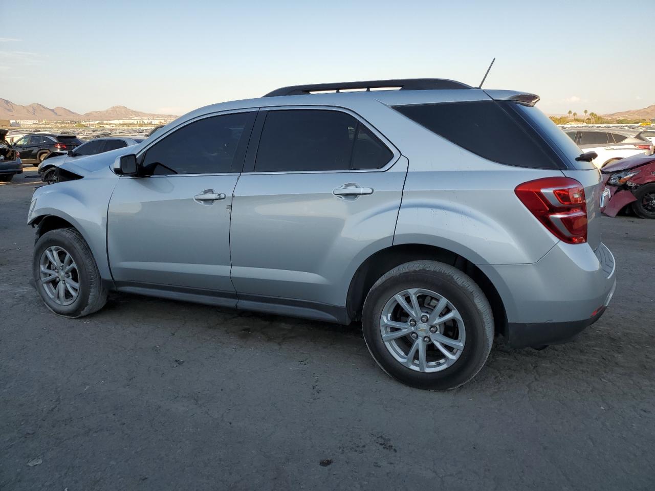 2017 Chevrolet Equinox - Image 2