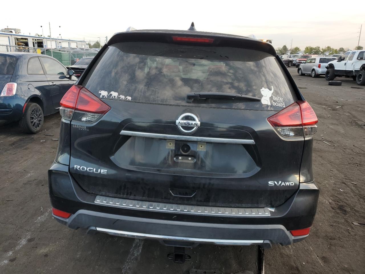 2017 Nissan Rogue - Image 6