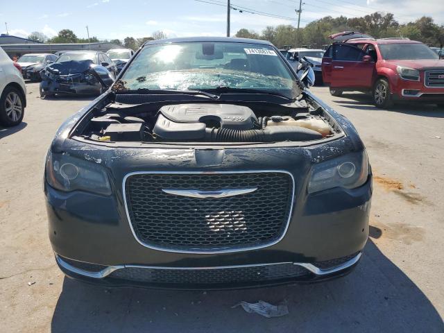 CHRYSLER 300 2017 Черный