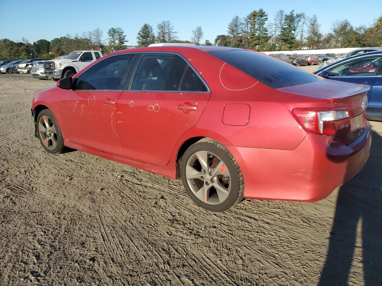 2014 Toyota Camry - Image 2