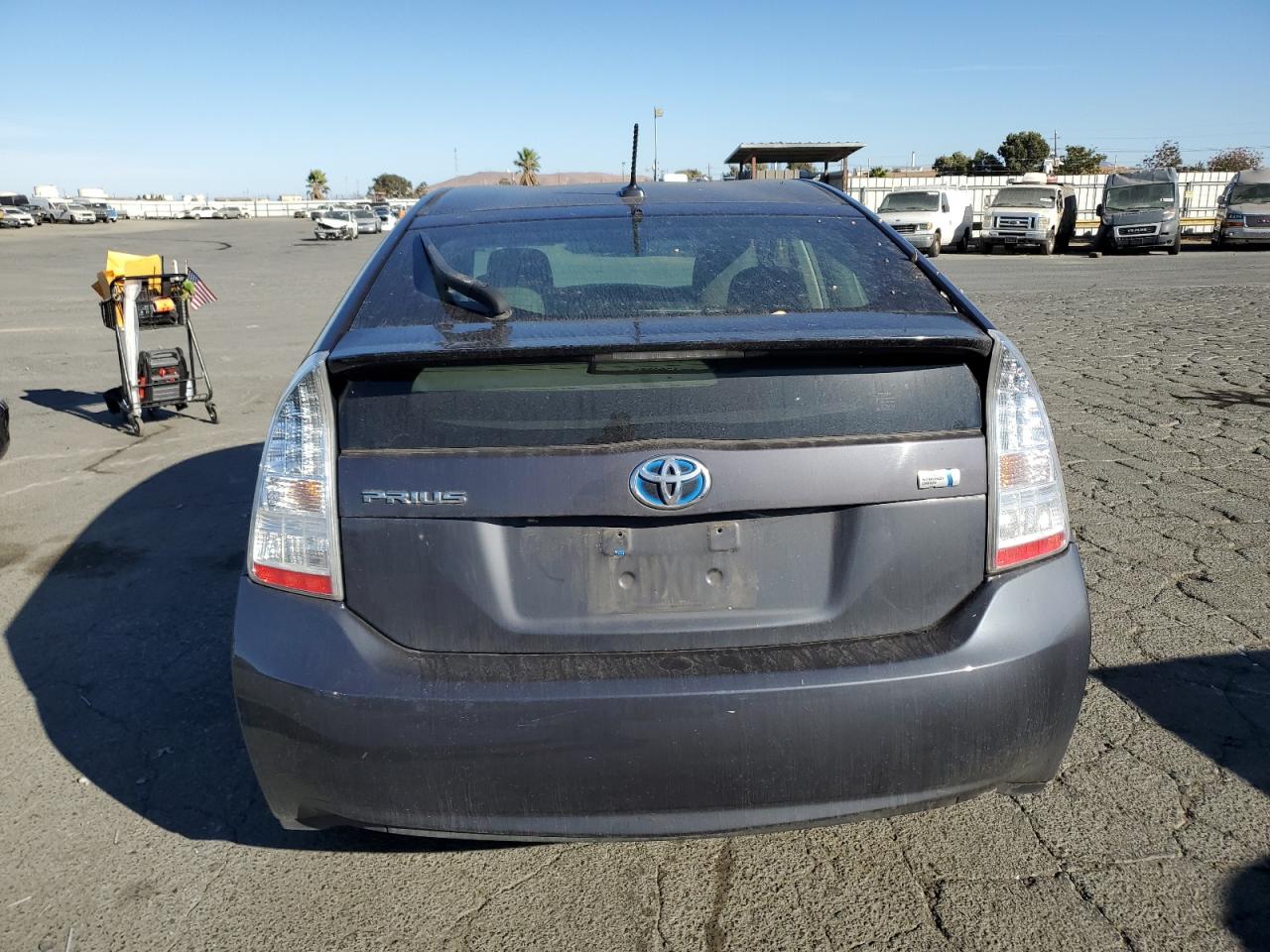 2011 Toyota Prius VIN: JTDKN3DU0B1382312 Lot: 77039644